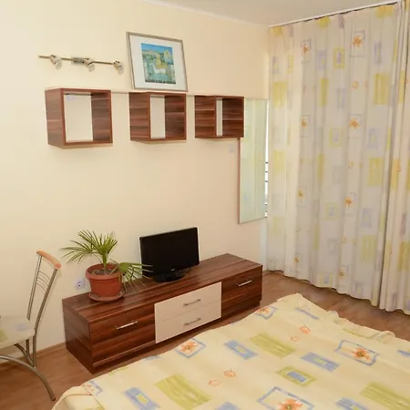 Riviera Hotel Rawda